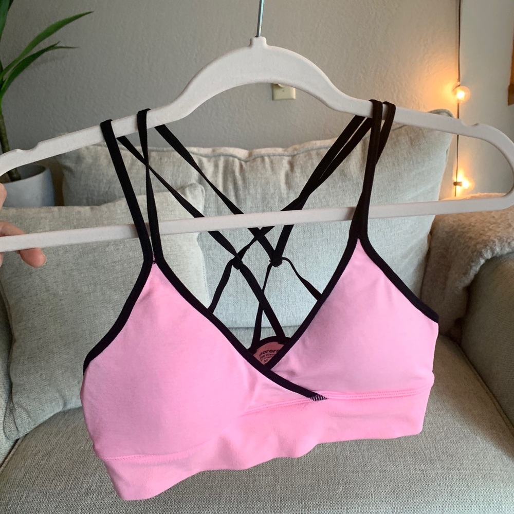Pink sports bra / Bralette